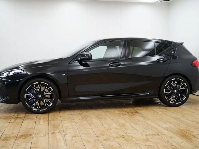 BMW 135 5-deurs Sedan xDrive