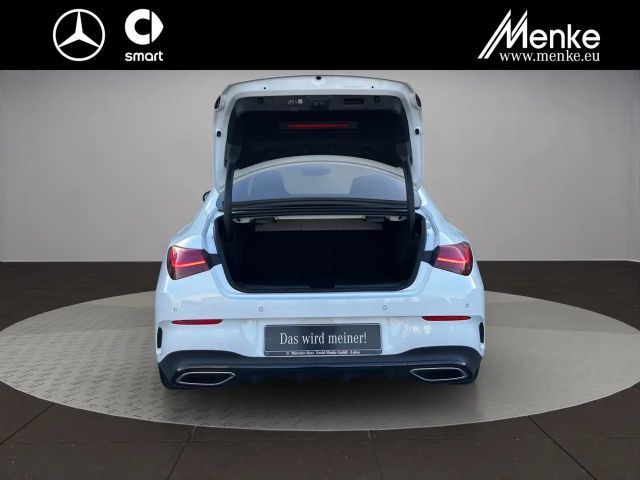 Mercedes-Benz CLA 200 AMG Line Coupé