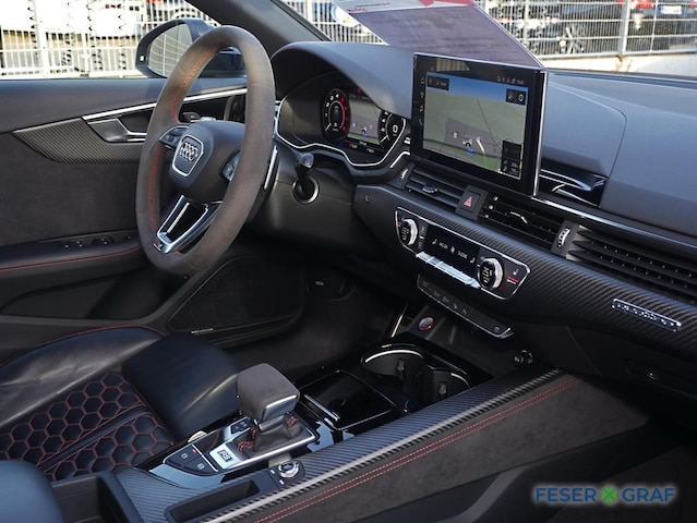 Audi RS4 Avant Quattro