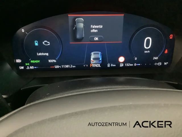 Ford Kuga Plug in Hybrid ST Line X