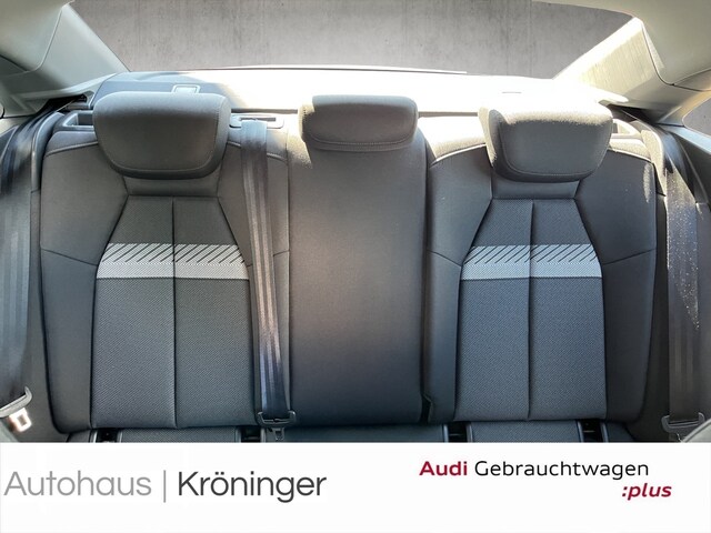 Audi A3 30 TFSI S-Tronic Sedan