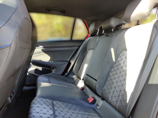 Volkswagen Golf DSG Golf VIII R-Line