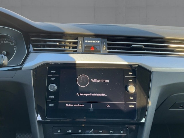 Volkswagen Passat 2.0 TDI Business DSG Variant