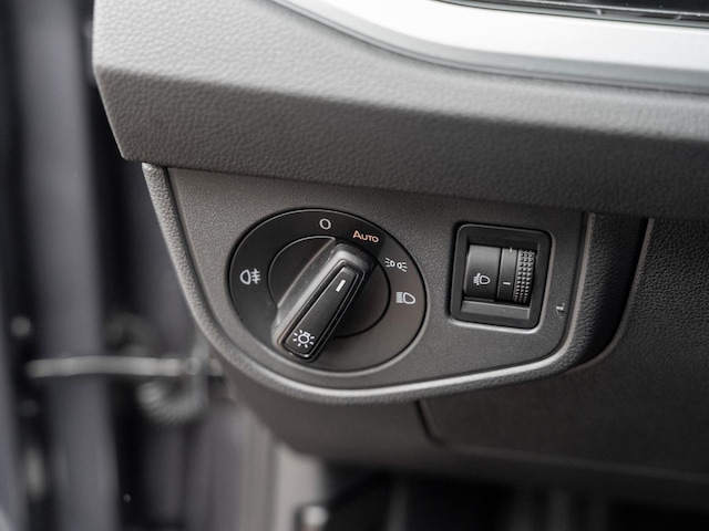 Volkswagen Taigo 1.0 l TSI OPF 5-Gang ACC FLA