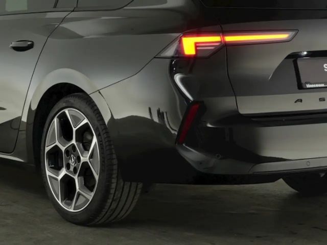 Opel Astra Sports Tourer Ultimate