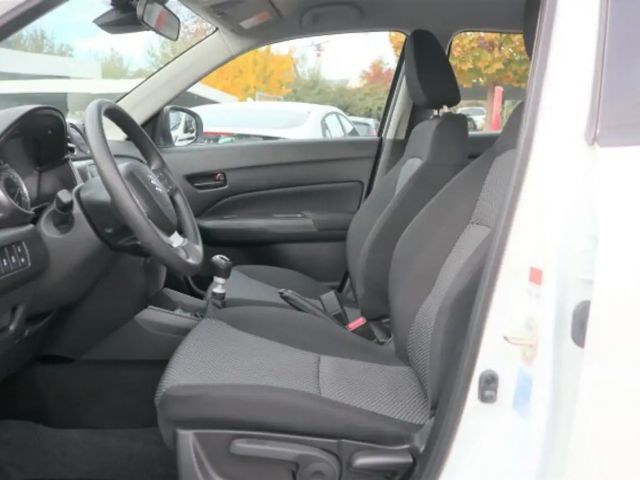 Suzuki Vitara Club Hybrid