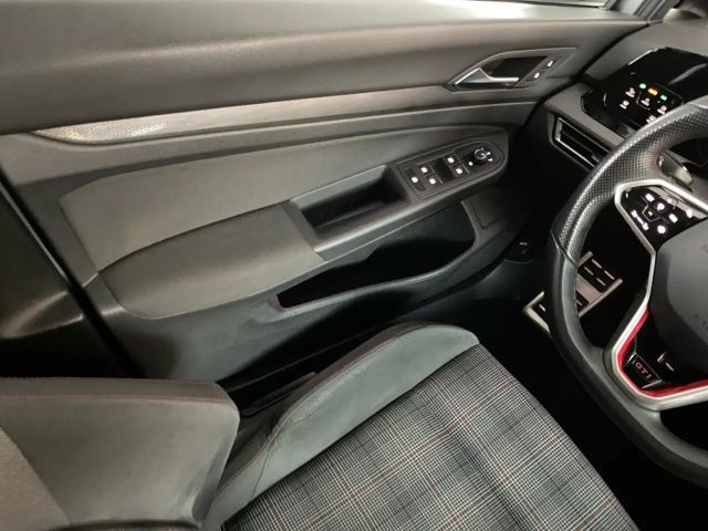 Volkswagen Golf 2.0 TSI DSG GTI