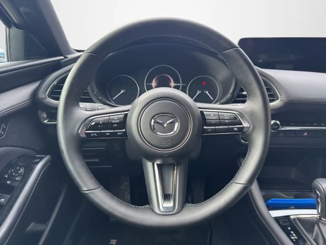 Mazda 3 2.5L SkyActiv e-Skyactiv