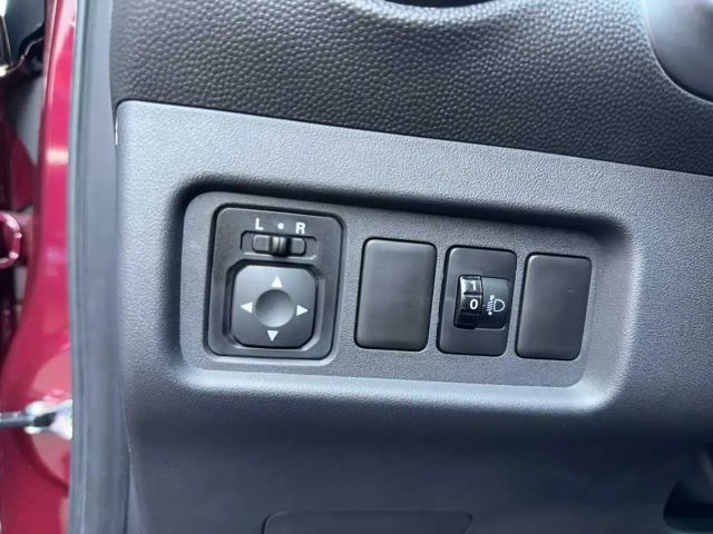 Mitsubishi Space Star Star