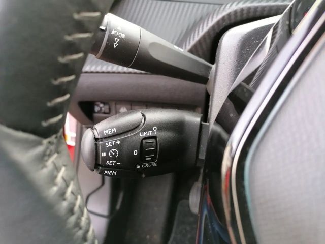 Peugeot 2008 Active Pack PureTech