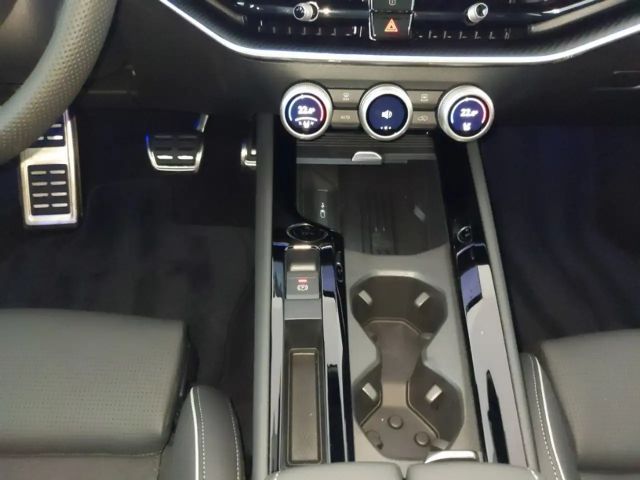 Skoda Superb 2.0 TDI 4x4 Combi Sportline