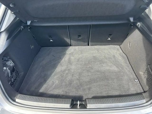 Mercedes-Benz A 180 A 180 PROGR+MBUX+KAM+LED+SHZ+ASSIST+DAB+CARPLAY+