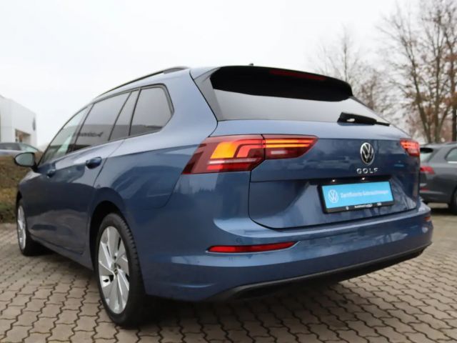 Volkswagen Golf 1.5 TSI Life Variant