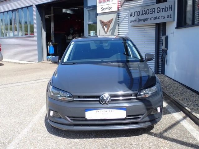 Volkswagen Polo TURBO Sitzheizung NAVI PDC VO+HI