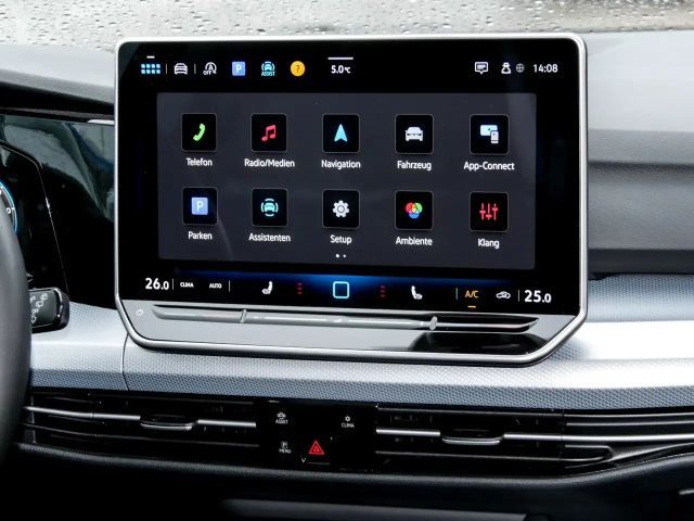 Volkswagen Golf 1.5 TSI Golf VIII