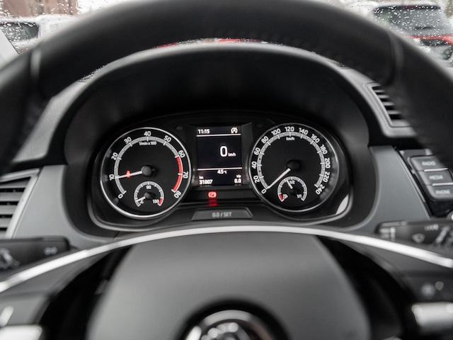 Skoda Fabia 1.0 MPI 5-GANG PDC SHZ Facelift