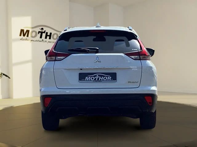 Mitsubishi Eclipse Cross Basis 2.4  Automatik TEMP KAM SHZ