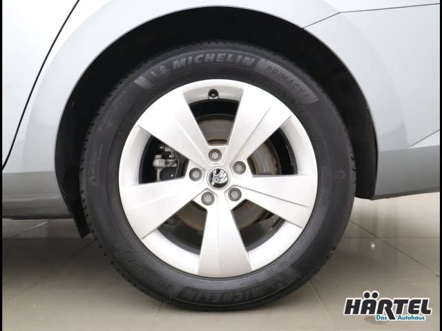 Skoda Superb 2.0 TDI Combi Style Style