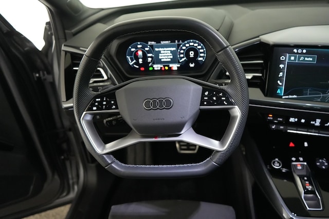 Audi Q4 e-tron Quattro