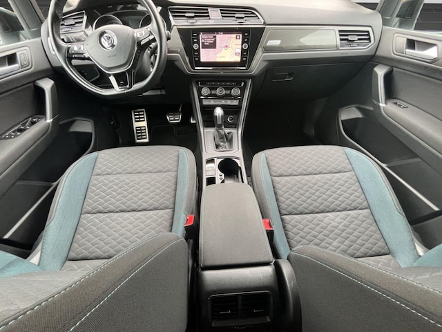 Volkswagen Touran 1.5 TSI IQ.Drive