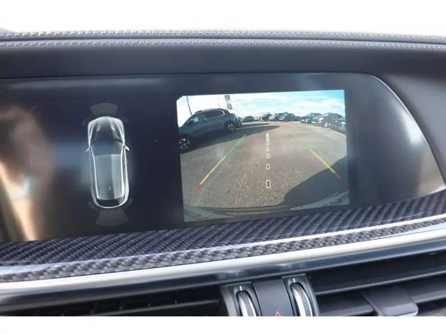 Alfa Romeo Stelvio Q4 Quadrifoglio Turbo