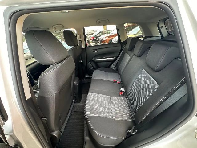 Suzuki Vitara AllGrip Hybrid Shine