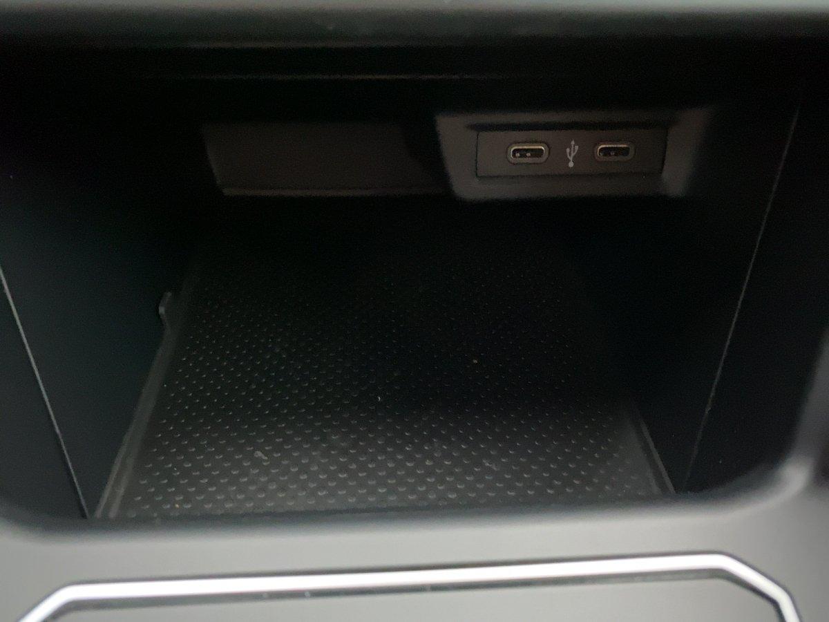 Volkswagen Polo DSG R-Line