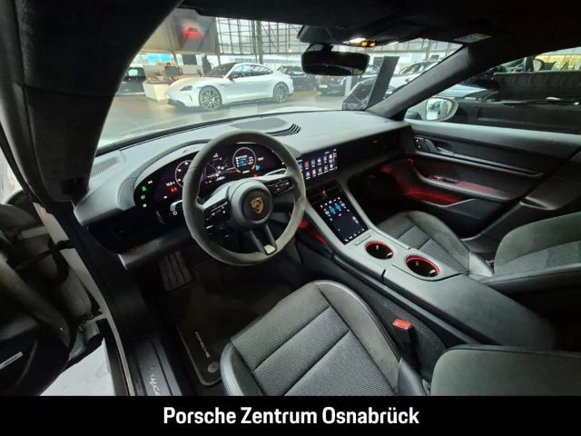 Porsche Taycan 4 Cross Turismo
