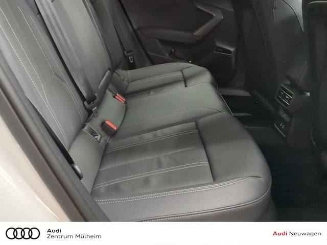 Audi A3 30 TFSI S-Line S-Tronic Sportback