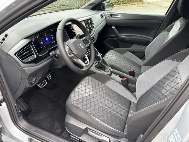 Volkswagen Polo 1.0 TSI DSG R-Line