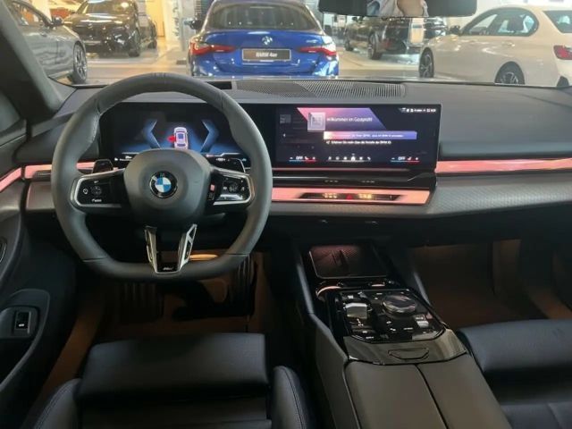 BMW 520 520d M-Sport Touring