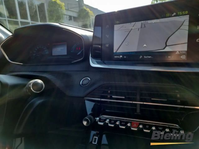 Peugeot 208 Navi Rückfahrkamera Einparkhile 1.Hand