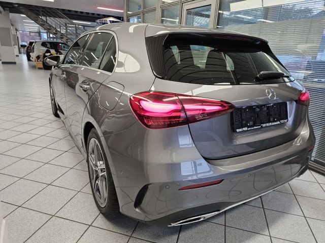 Mercedes-Benz A 180 AMG Line