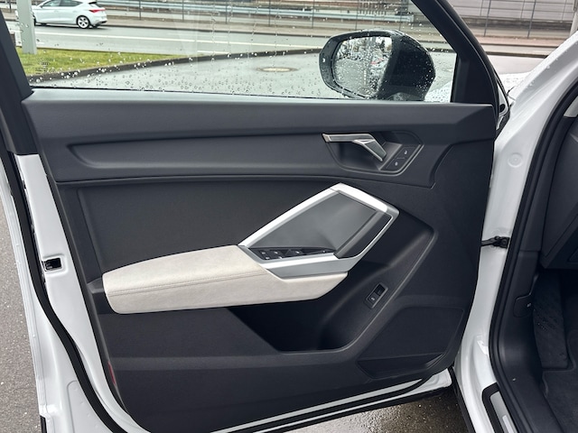 Audi Q3 35 TFSI S-Tronic