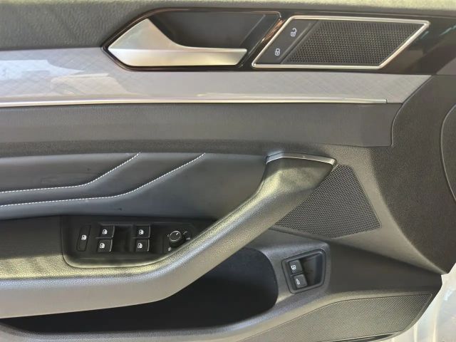 Volkswagen Passat GTE Variant