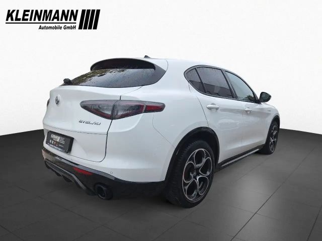 Alfa Romeo Stelvio AT8 Q4 Veloce