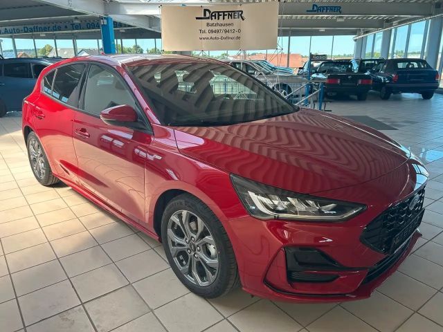 Ford Focus EcoBoost ST Line