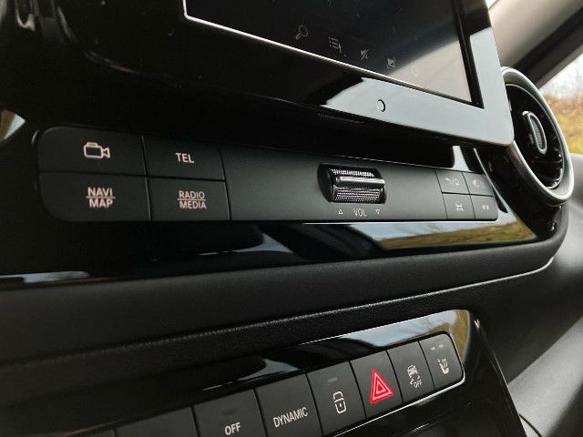 Mercedes-Benz EQT 200