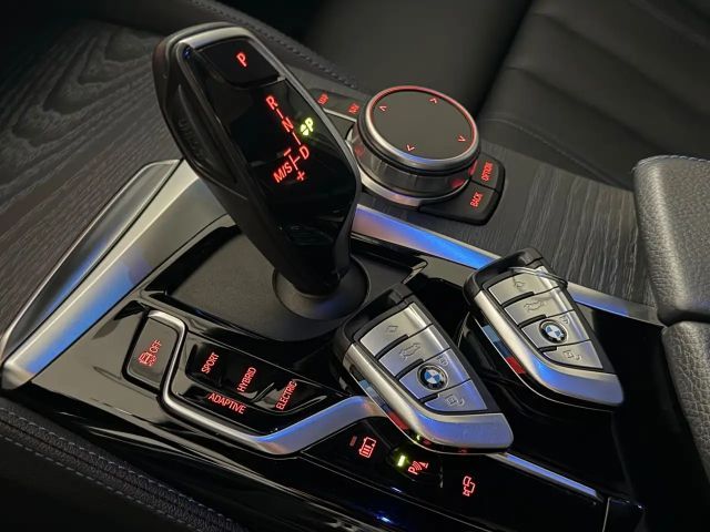 BMW 530 530e M-Sport