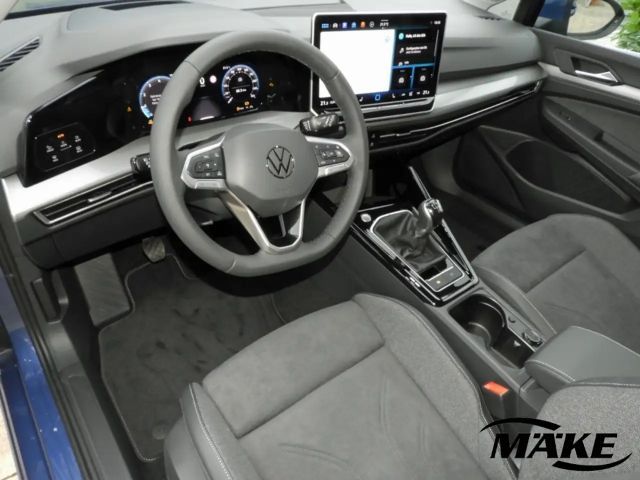 Volkswagen Golf 1.5 TSI IQ.Drive Style