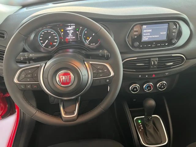 Fiat Tipo 5-Türer 1.5 HYBRID DCT AUTOMATIK/KLIMA/TFT/