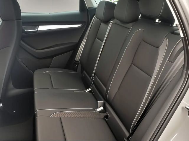 Skoda Karoq 1.5 TSI Ambition