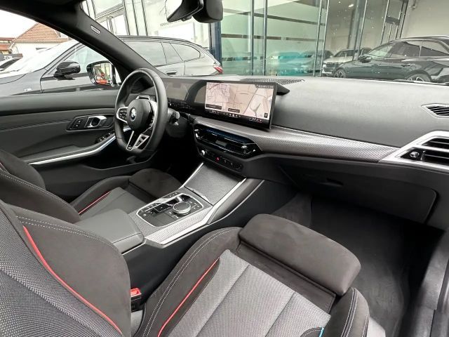 BMW 320 320d M-Sport Touring