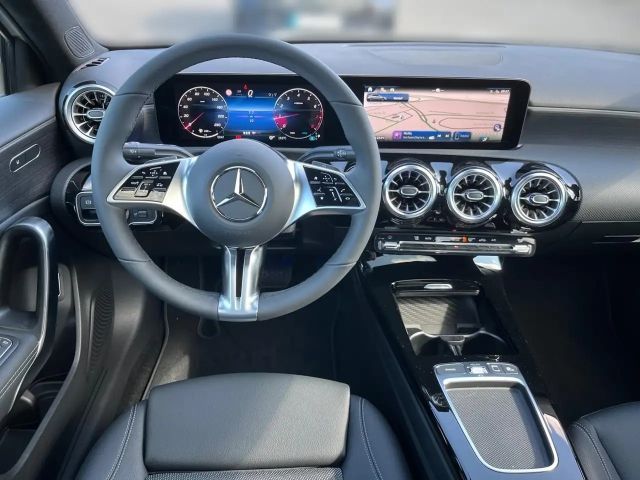 Mercedes-Benz A 180 Progressive