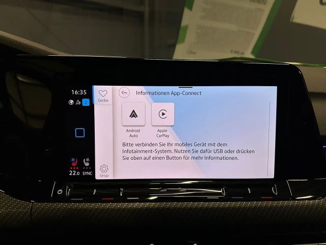 Volkswagen Golf Style