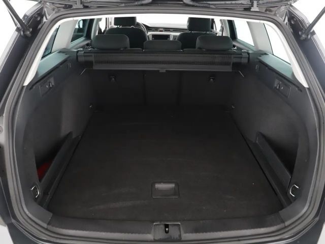 Volkswagen Passat Business DSG Variant