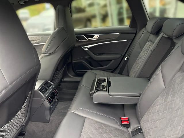 Audi RS6 4.0 TFSI Avant Performance Quattro