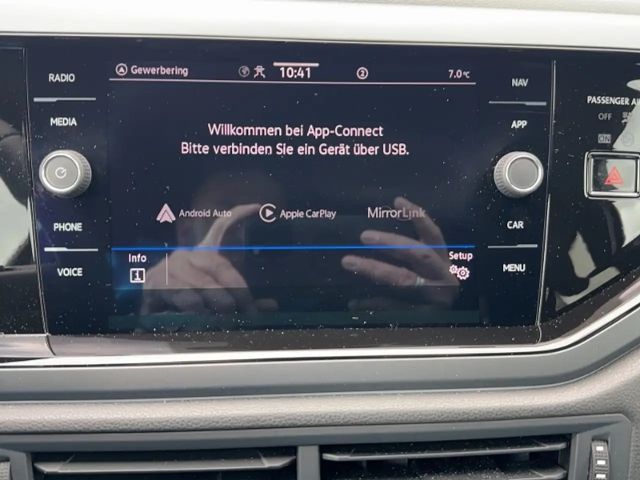 Volkswagen Taigo 1.5 TSI DSG R-Line Style