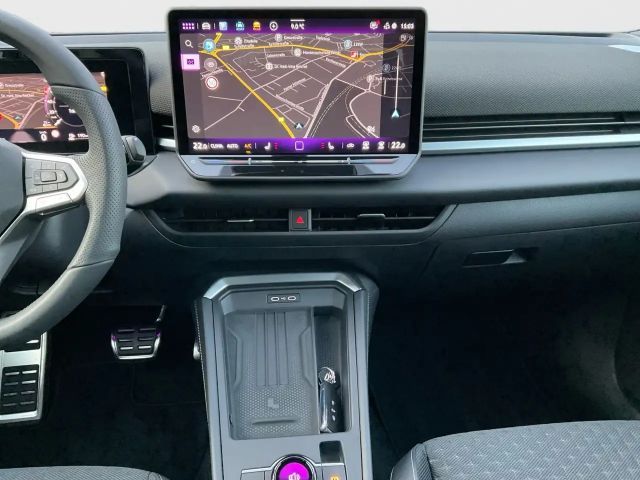 Volkswagen T-Roc 1.5 eTSI DSG R-Line