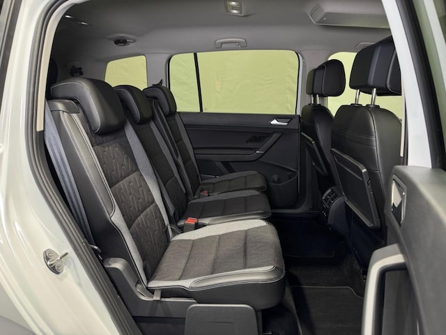 Volkswagen Touran 2.0 TDI DSG IQ.Drive